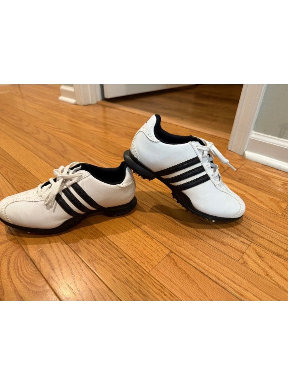 Adidas Women's Driver May S Golf Shoes Size 6 White Black